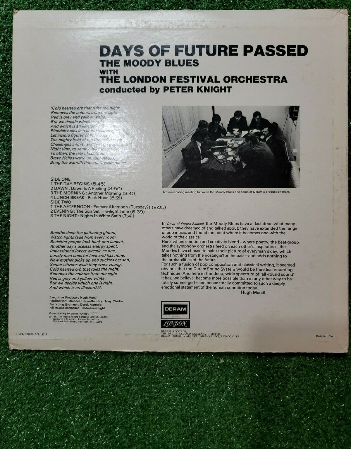 MOODY BLUES “DAYS OF FUTURE PASSED” ALL TIME CLASSIC | Void Vinyl Records